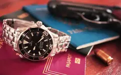 Bond 2.webp