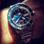 Seiko 5 SNZH53 Cal. 7S36 100M (2).webp
