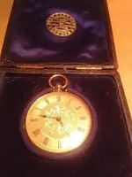reloj 2.webp