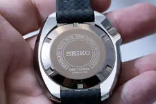 Seiko-SLA033-4-Horas-y-Minutos-1024x683.webp