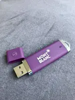 Montblanc Princesse Grace de Mónaco Stick USB 2 gb.webp