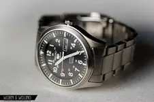 SEIKO5_SNZG13_WHOLE21.webp