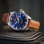 certina-mens-ds-action-automatic-big-date-blue-dial-watch-p22992-27057_medium.webp