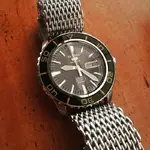 19011980 100 SEIKO 5 SPORTS SNZH57K1.webp