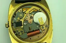 OMEGA-GENEVE-MEGAQUARTZ-Cal-1310-38mm 04.webp