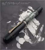 Pelikan-100-grey-marbled-1.webp