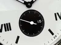 Glashutte-Nomos-15a-.webp