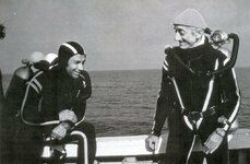 Albert Falco y JY Cousteau ambos con Omega Seamaster 1000 .jpg