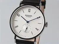 R005-Arabic-White-Dial-2.webp