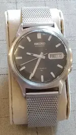 Seiko_Negro_Bombée.webp