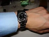 116200wrist.webp