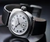 Rolex-Oyster-1926-watch-2.webp