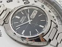 Seiko 5 Actus 7019-7070 Automatic Gents Kanji 3.webp