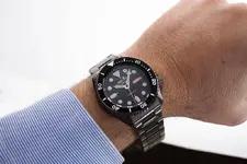 Seiko-5-Sports-Sports-Style-SRPD65K1-340-€-1-Horas-y-Minutos.webp