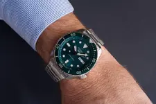 Seiko-5-Sports-Sports-Style-SRPD61K1-280-€-2-Horas-y-Minutos.webp