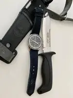 Cuchillo buceo Seamaster.webp
