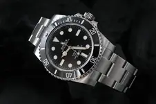 Rolex+114060+37+LR.webp
