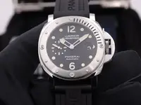 panerai submersible luminor 1024 1332.webp