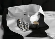 Hamilton jazzmaster viewmatic skeleton 780€.webp