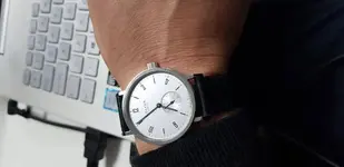 nomos.webp