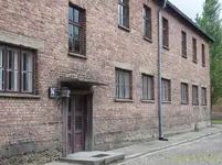 P5220168 [Post Auschwitz].webp