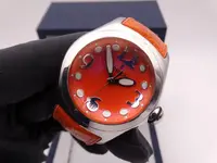 corum bubble orange 4135.webp