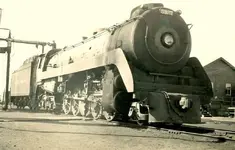 Canadian_Pacific_Selkirk_class_5927_takes_on_oil_at_the_South_Edmonton_shops.webp