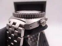 crepas el buzo relojes especiales limited edition 5571.webp crepas el buzo relojes especiales limited edition 5571.webp