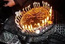 fabs-bday-party-losos-audemars-watch-cake.webp