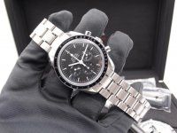 omega speedmaster professional moonwatch sapphire 5806.jpg