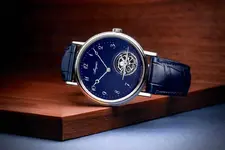 Breguet-Classique-Tourbillon-Extra-Plat-Automatique-5367-blue-style.webp