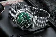 Breitling_Chronomat_B01_42_Bentley_Edition_3.webp