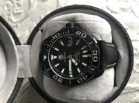 Heuer Aquaracer Negro.webp