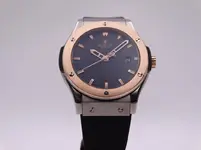 hublot classic fusion titanium gold 6809.webp