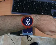 reloj digital de muñeca.webp