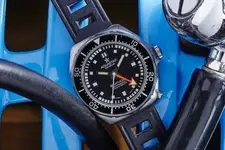 Aquastar_Benthos_1000M_AS00368_2_large.webp