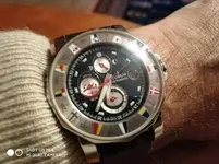 corum.webp