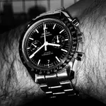 Omega Speedmaster Moonwatch Co-Axial Chronograph 44.25 mm Cal. 9300.webp