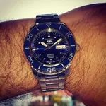 Seiko 5 SNZH53 Cal. 7S36 100M (2).webp