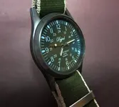 Reloj verde 36mm.webp