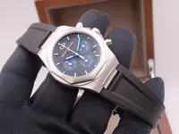 girard perregaux laureato chronograph 1601.webp