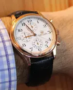 Reloj Megir clásico dorado.webp