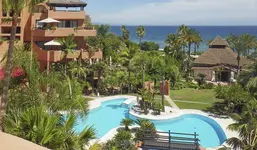 mar azul.webp