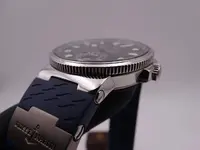 ulysse nardin maxi marine diver blue wave limited blue 3771.webp ulysse nardin maxi marine diver blue wave limited blue 3771.webp