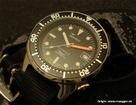 squale_professional_500_front.jpg