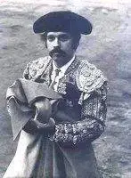 José-María-Iñigo-vestido-de-torero-imagen-vía-josemariainigo.com_.webp