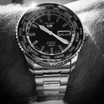Seiko 5 Sports SRP125 World Time Cal. 4R36 Auto 100M.webp