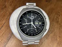 Omega_Speedmaster_Mark_IV_ y_medio.webp