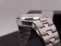 Vacheron Constantin Overseas Dual Time Power Reserve 7499.webp Vacheron Constantin Overseas Dual Time Power Reserve 7499.webp