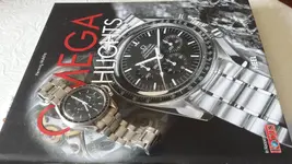 OMEGA SPEEDY LIBRO.webp
